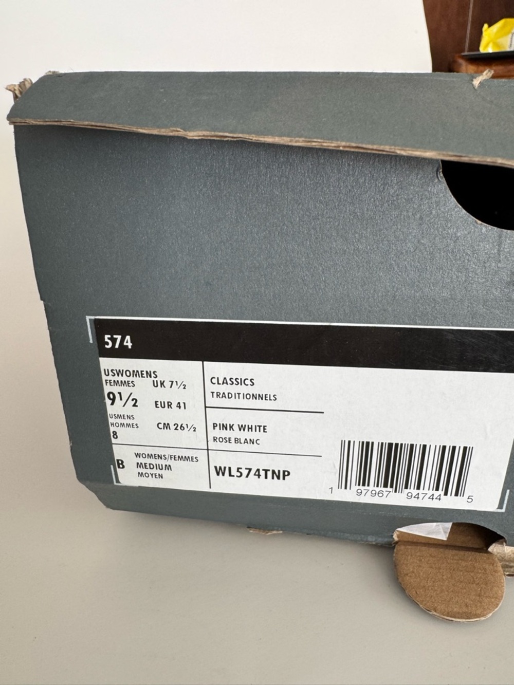 New Balance Women's Sneakers WL574TNP Size 9.5 - Like New - Picture 8 of 8